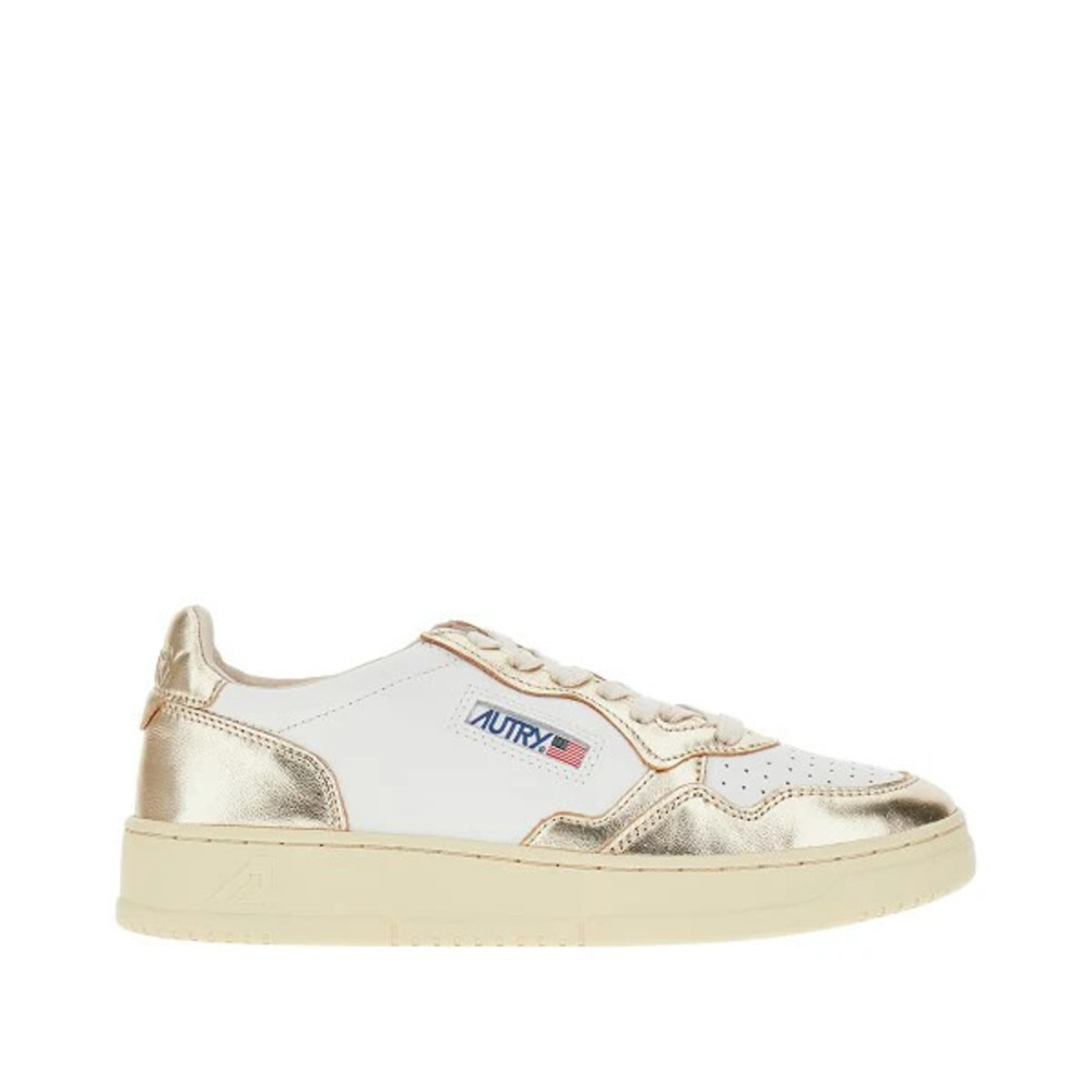 Autry Leather Medalist Low Sneakers